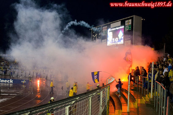 FC Carl Zeiss Jena vs Eintracht Braunschweig (2-0) (13)