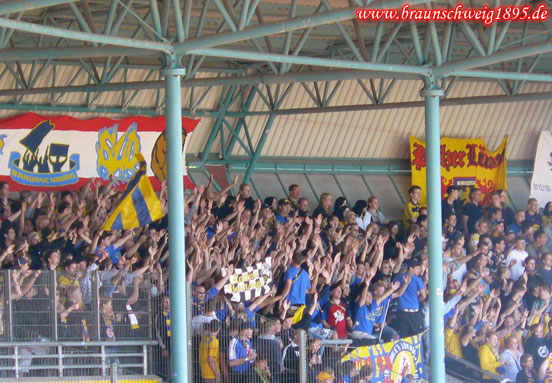 Eintracht Braunschweig vs Offenbacher FC Kickers (4-0) (16)