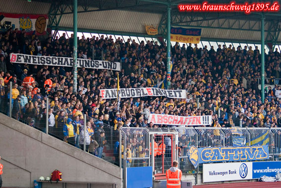 Eintracht Braunschweig vs 1. FC Heidenheim (1-1) (7)