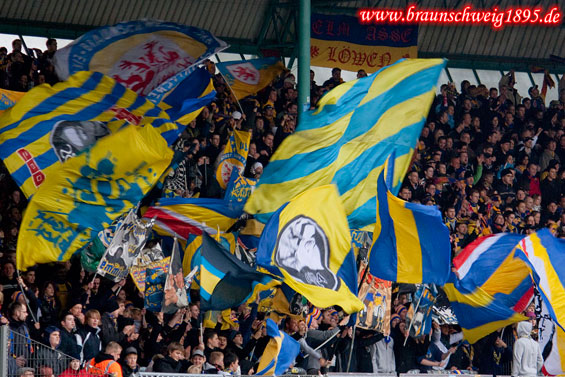 Eintracht Braunschweig vs SV Sandhausen (6-0) (1)