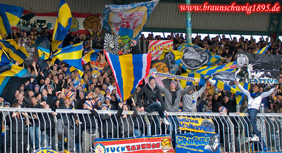 Eintracht Braunschweig vs SV Sandhausen (6-0) (5)