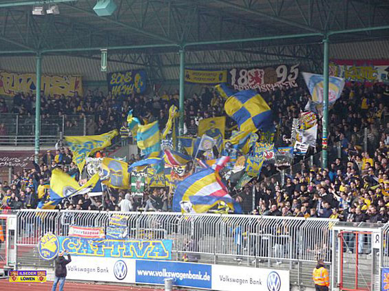 Eintracht Braunschweig vs SV Sandhausen (6-0) (12)