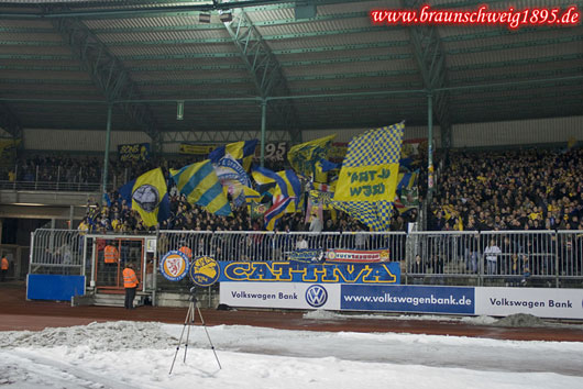 Eintracht Braunschweig vs Wacker Burghausen (1-0) (2)