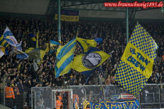 Eintracht Braunschweig vs Wacker Burghausen (1-0) (5)