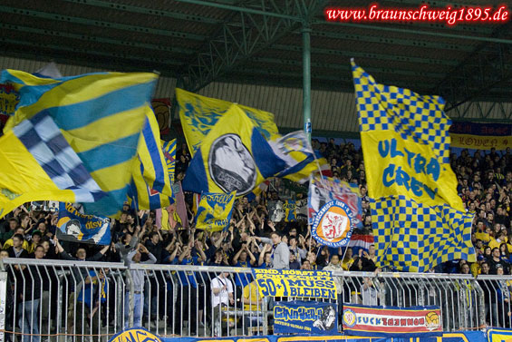 Eintracht Braunschweig vs SSV Jahn Regensburg (1-0) (2)