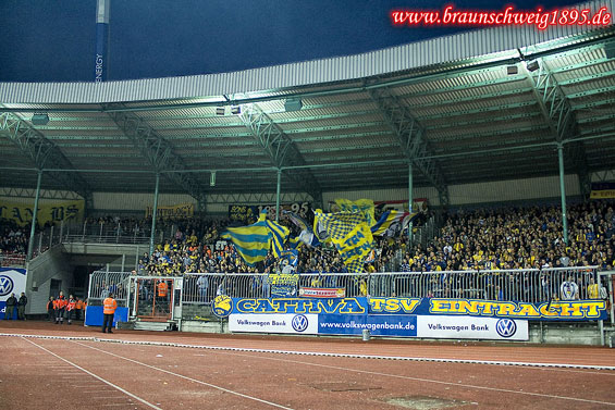 Eintracht Braunschweig vs SSV Jahn Regensburg (1-0) (4)