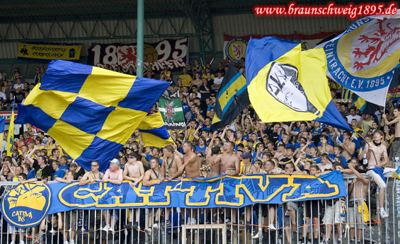 Eintracht Braunschweig vs Holstein Kiel (2-1) (20)