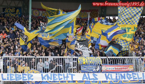 Eintracht Braunschweig vs Dynamo Dresden (0-1) (6)