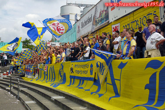 SSV Jahn Regensburg vs Eintracht Braunschweig (1-0) (2)