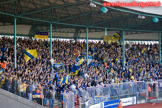 Eintracht Braunschweig vs FC Ingolstadt 04 (2-1) (10)