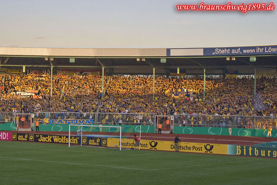 Eintracht Braunschweig vs 1. FC Kaiserslautern (0-1) (1)