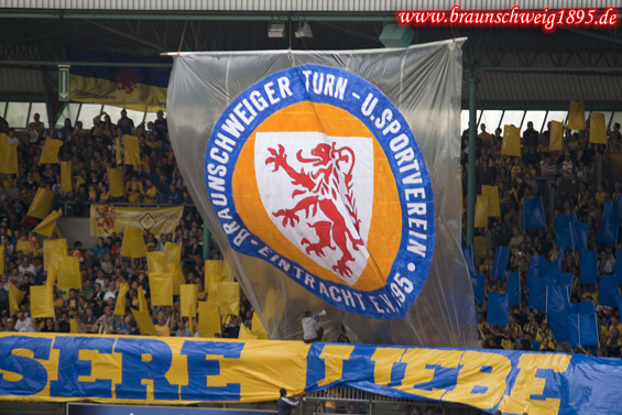 Eintracht Braunschweig vs Dynamo Dresden (2-1) (2)