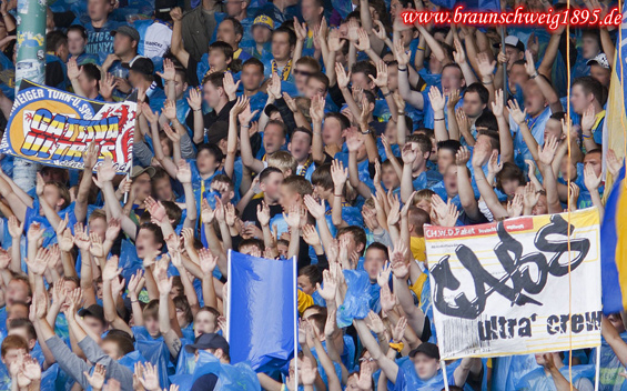 Eintracht Braunschweig vs Dynamo Dresden (2-1) (16)