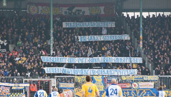 Eintracht Braunschweig vs FC Carl Zeiss Jena (6-0) (1)