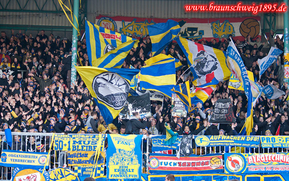 Eintracht Braunschweig vs FC Carl Zeiss Jena (6-0) (9)