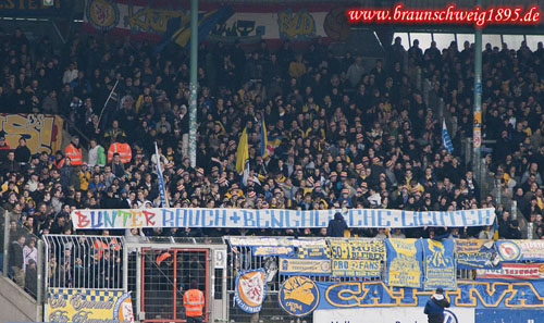 Eintracht Braunschweig vs SSV Jahn Regensburg (2-0) (7)