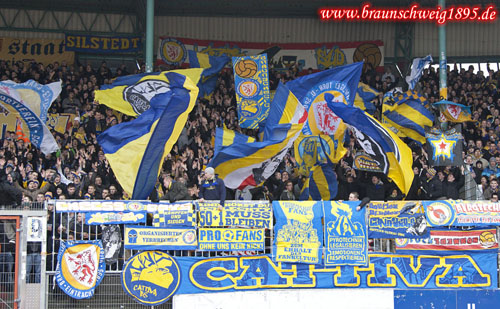 Eintracht Braunschweig vs SSV Jahn Regensburg (2-0) (14)