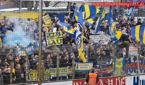 Rot-Weiß Ahlen vs Eintracht Braunschweig (0-3) (3)