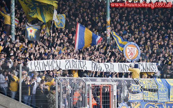 Eintracht Braunschweig vs VfR Aalen (2-0) (7)