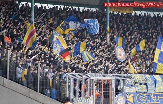Eintracht Braunschweig vs VfR Aalen (2-0) (10)