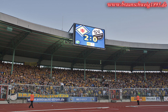 Eintracht Braunschweig vs SV Sandhausen (2-0) (11)