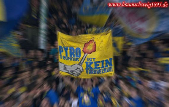 Eintracht Braunschweig vs SV Babelsberg 03 (1-1) (15)