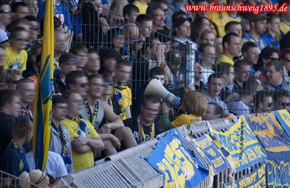 Eintracht Braunschweig vs VfB Stuttgart II (2-1) (9)