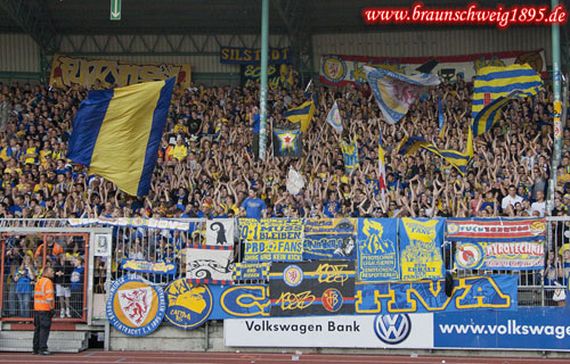 Eintracht Braunschweig vs 1. FC Heidenheim 1846 (4-0) (14)