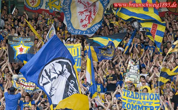 Eintracht Braunschweig vs 1. FC Heidenheim 1846 (4-0) (15)