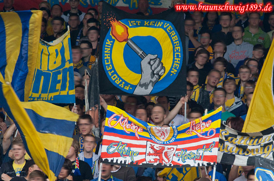 Eintracht Braunschweig vs TSV 1860 München (3-1) (10)