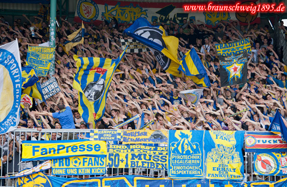 Eintracht Braunschweig vs TSV 1860 München (3-1) (15)