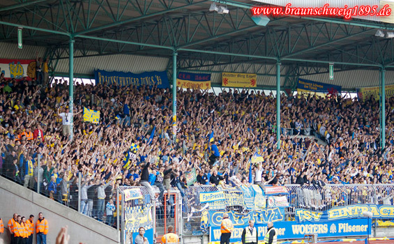 Eintracht Braunschweig vs TSV 1860 München (3-1) (19)