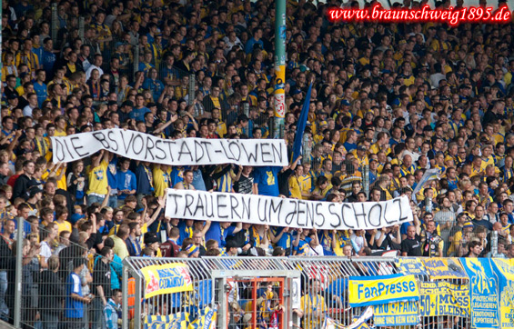 Eintracht Braunschweig vs TSV 1860 München (3-1) (20)