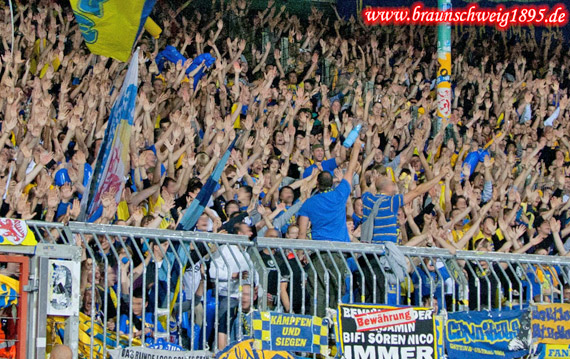 Eintracht Braunschweig vs Fortuna Düsseldorf (1-1) (8)
