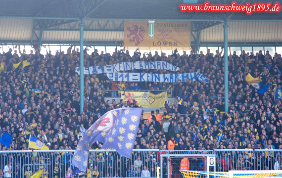 Eintracht Braunschweig vs Dynamo Dresden (0-2) (13)