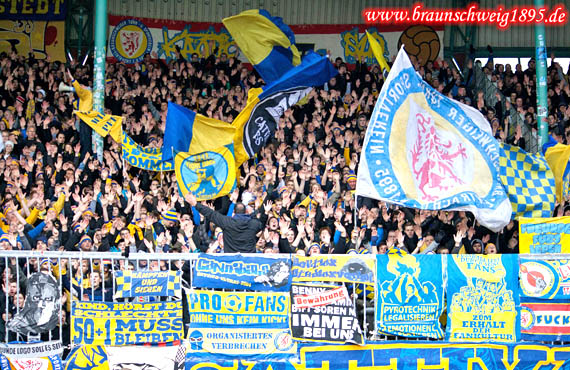 Eintracht Braunschweig vs VfL Bochum (4-0) (7)