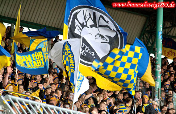Eintracht Braunschweig vs VfL Bochum (4-0) (10)