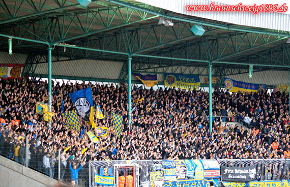 Eintracht Braunschweig vs VfL Bochum (4-0) (11)