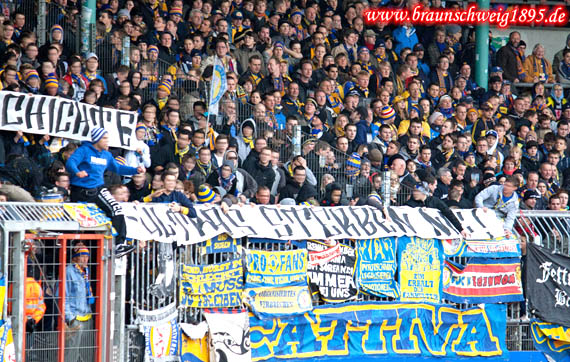 Eintracht Braunschweig vs VfL Bochum (4-0) (16)