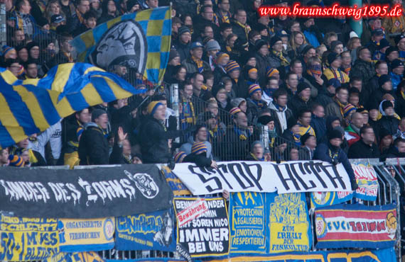 Eintracht Braunschweig vs Karlsruher SC (0-0) (10)