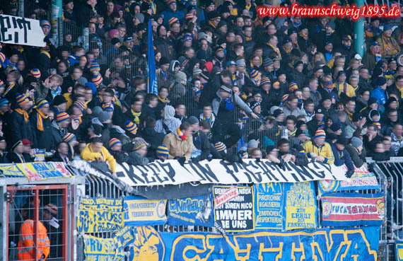 Eintracht Braunschweig vs Karlsruher SC (0-0) (13)