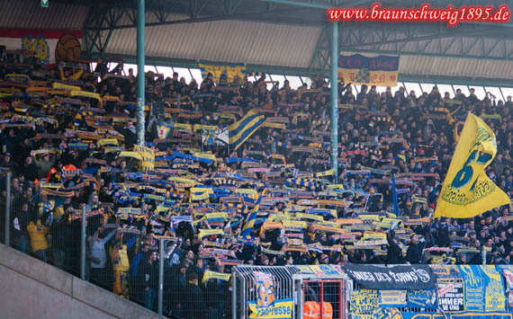 Eintracht Braunschweig vs Karlsruher SC (0-0) (14)