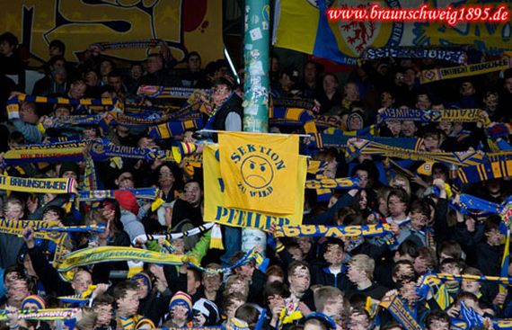 Eintracht Braunschweig vs SC Paderborn (0-0) (4)
