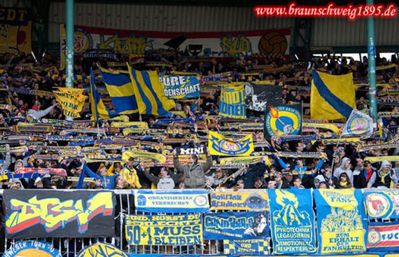 Eintracht Braunschweig vs SC Paderborn (0-0) (5)
