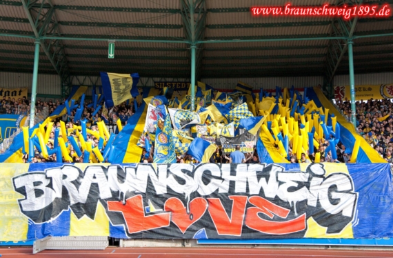 Eintracht Braunschweig vs MSV Duisburg (0-0) (9)