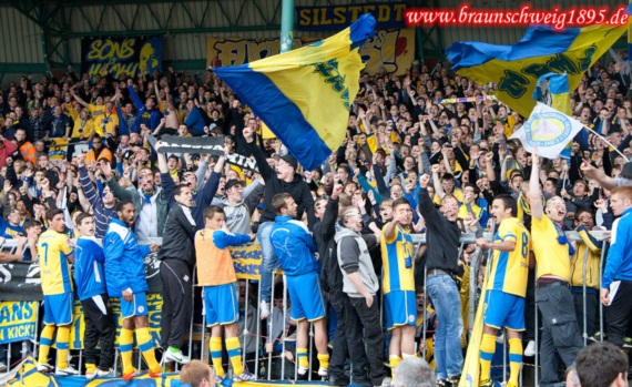 Eintracht Braunschweig vs FC Ingolstadt 04 (3-1) (17)