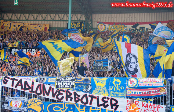 Eintracht Braunschweig vs FC Erzgebirge Aue (1-1) (4)
