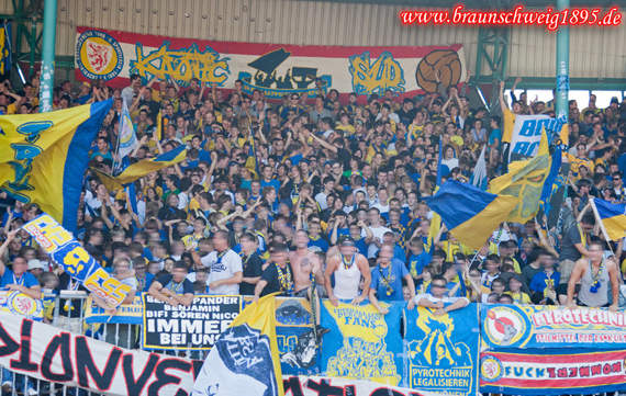 Eintracht Braunschweig vs FC Erzgebirge Aue (1-1) (7)