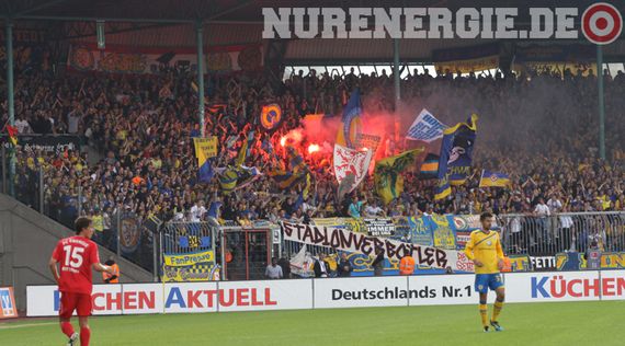 Eintracht Braunschweig vs FC Energie Cottbus (3-1) (3)