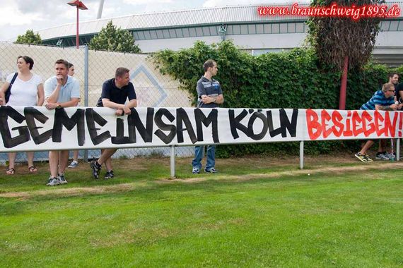 Eintracht Braunschweig vs 1. FC Köln (1-0) (10)